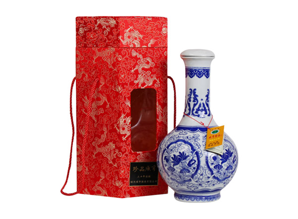大连咸亨黄酒回收珍品咸亨三十年花雕酒青瓷瓶盒装绍兴黄酒2.5L行情价格