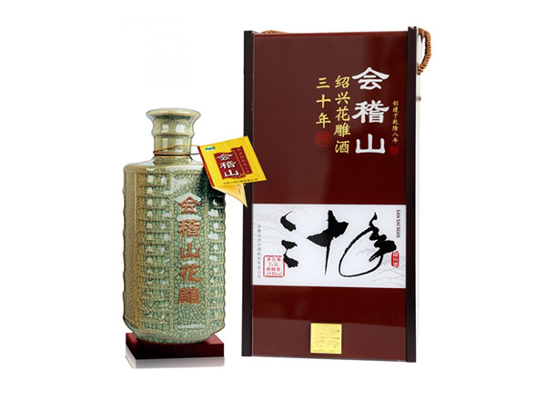 大连会稽山黄酒回收会稽山三十年绍兴花雕酒30年木盒装2.5L黄酒行情价格
